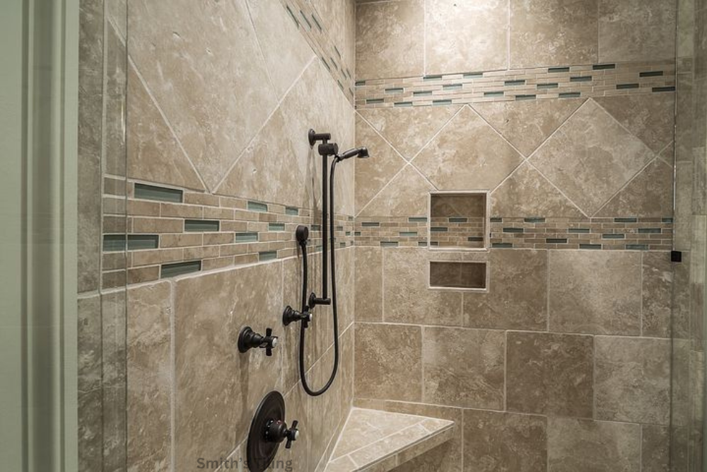 Smith's tiling bath